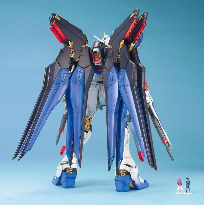 1/100 MG Strike Freedom