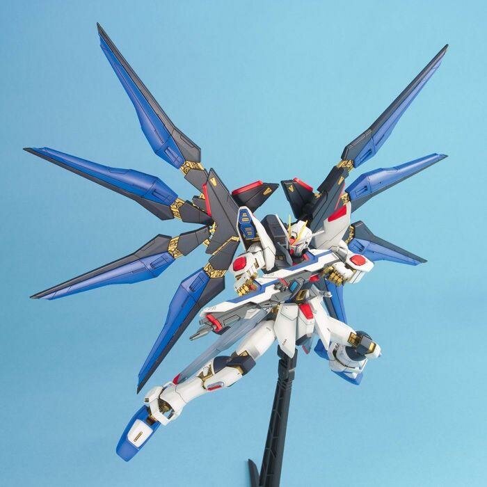 1/100 MG Strike Freedom