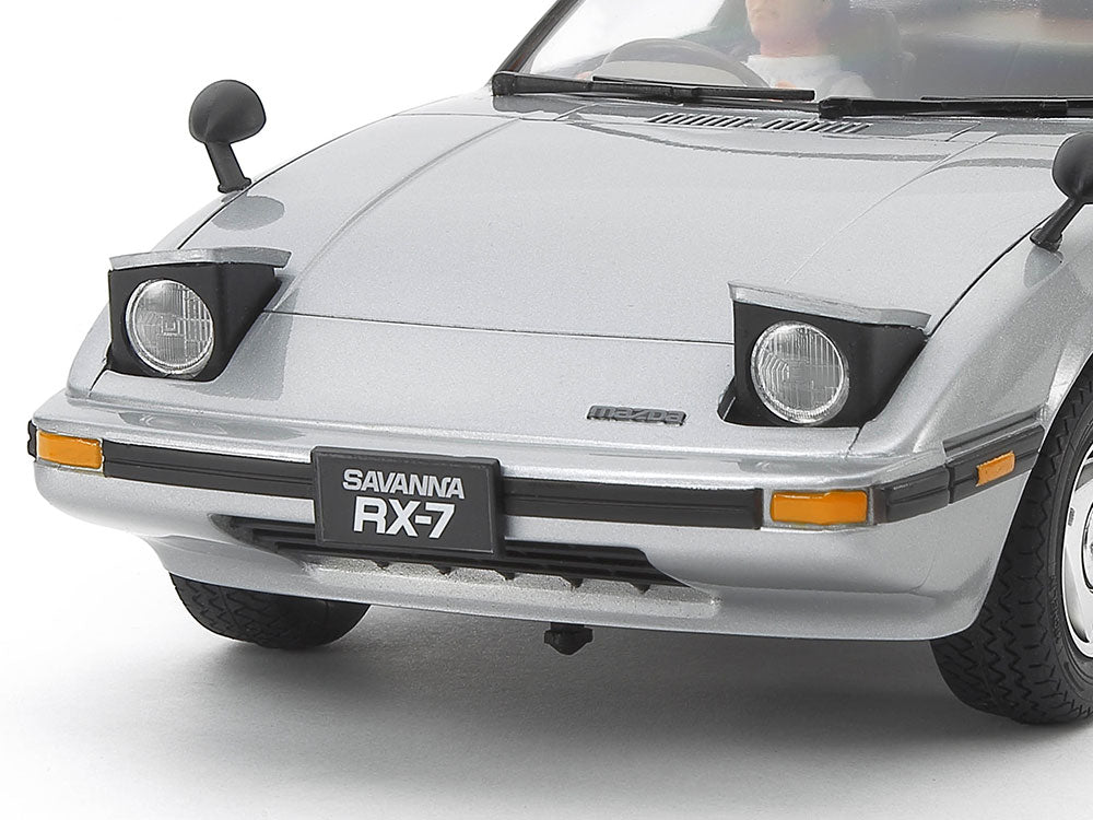 1/24 Mazda Savanna RX-7