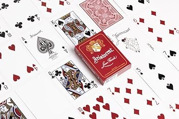 أريتستوكرات - أحمر