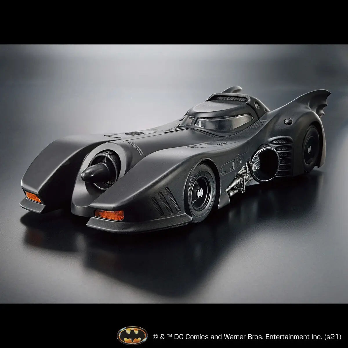 1/35 Batmobile (Batman Ver.)
