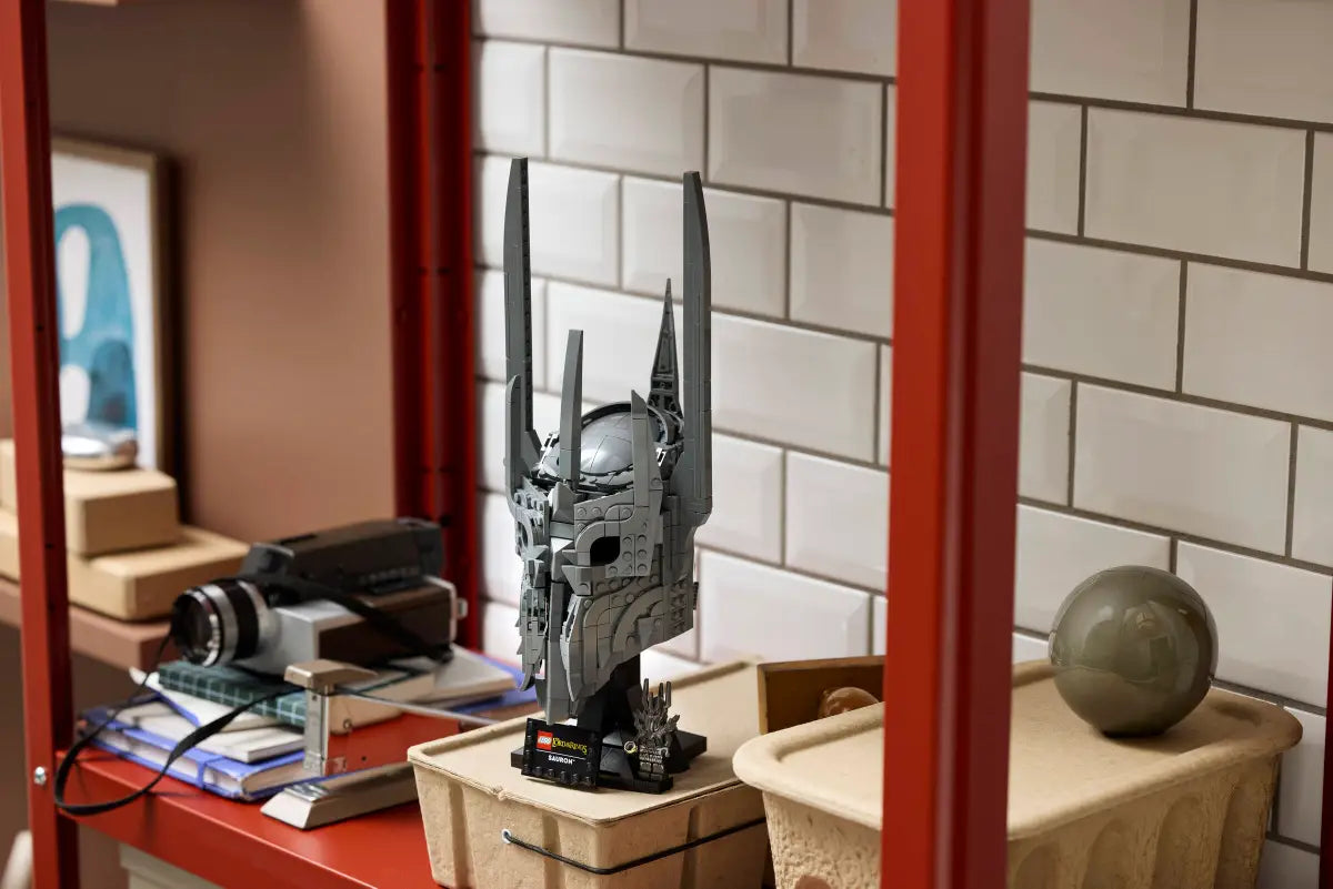 The Lord of the Rings - Sauron's Helmet