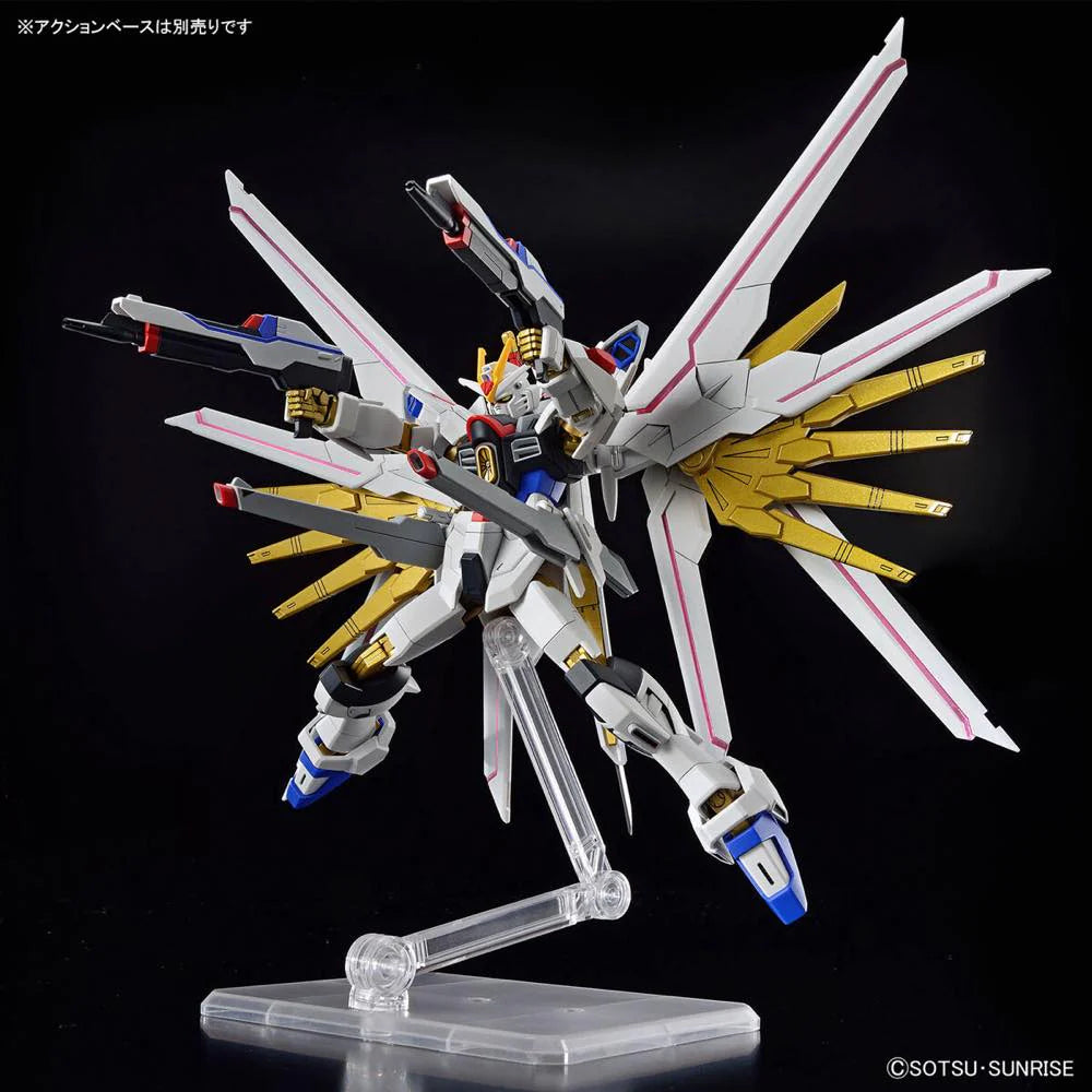 1/144 HGCE Mighty Strike Freedom